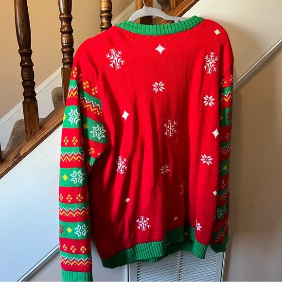 Christmas Light Up Sweater *does not work* size XL - Picture 4 of 6